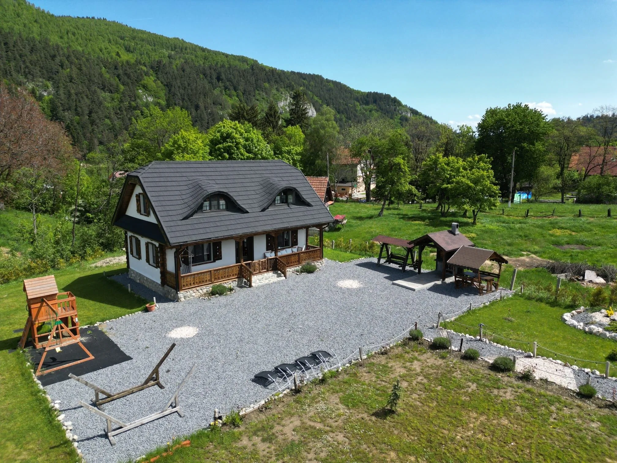 Old Cottage Bran – Bran, România