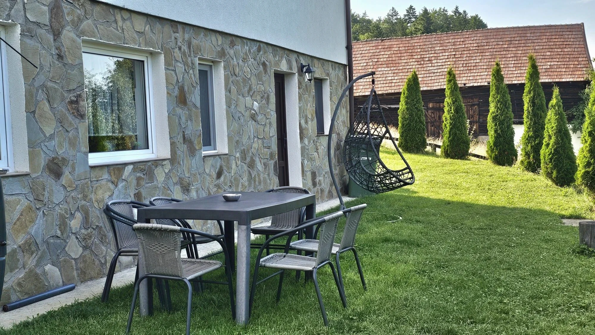 Apple Glade Poiana Mărului – Poiana Mărului, Rumunia