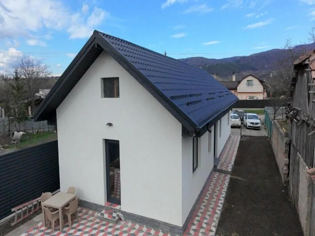 Casa la Mariana Comănești – Comăneşti, România