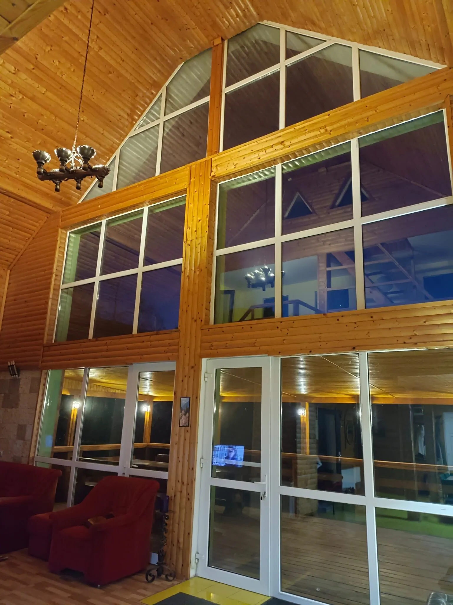 Cabana 7 Izvoare Remeți - foto 1