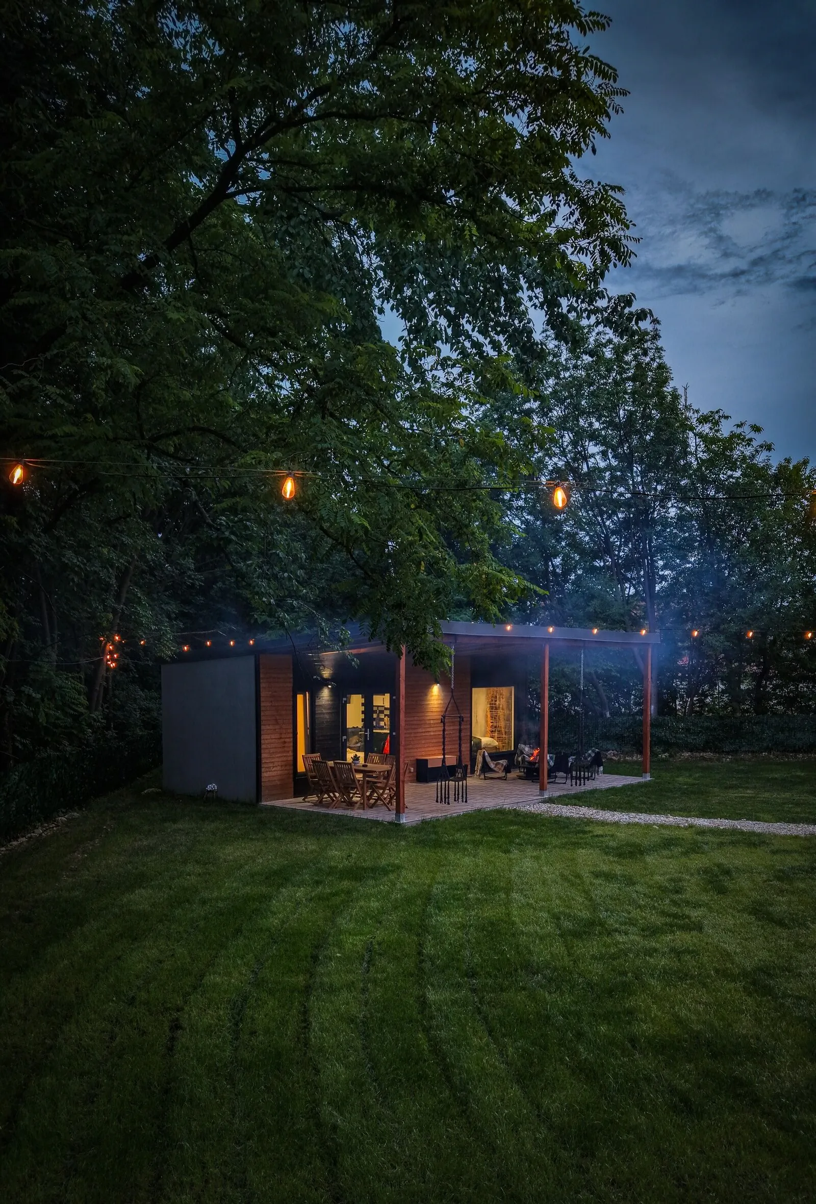Badash Tiny Village- Tiny Houses with Heated Pool Polovragi – Polovragi, România