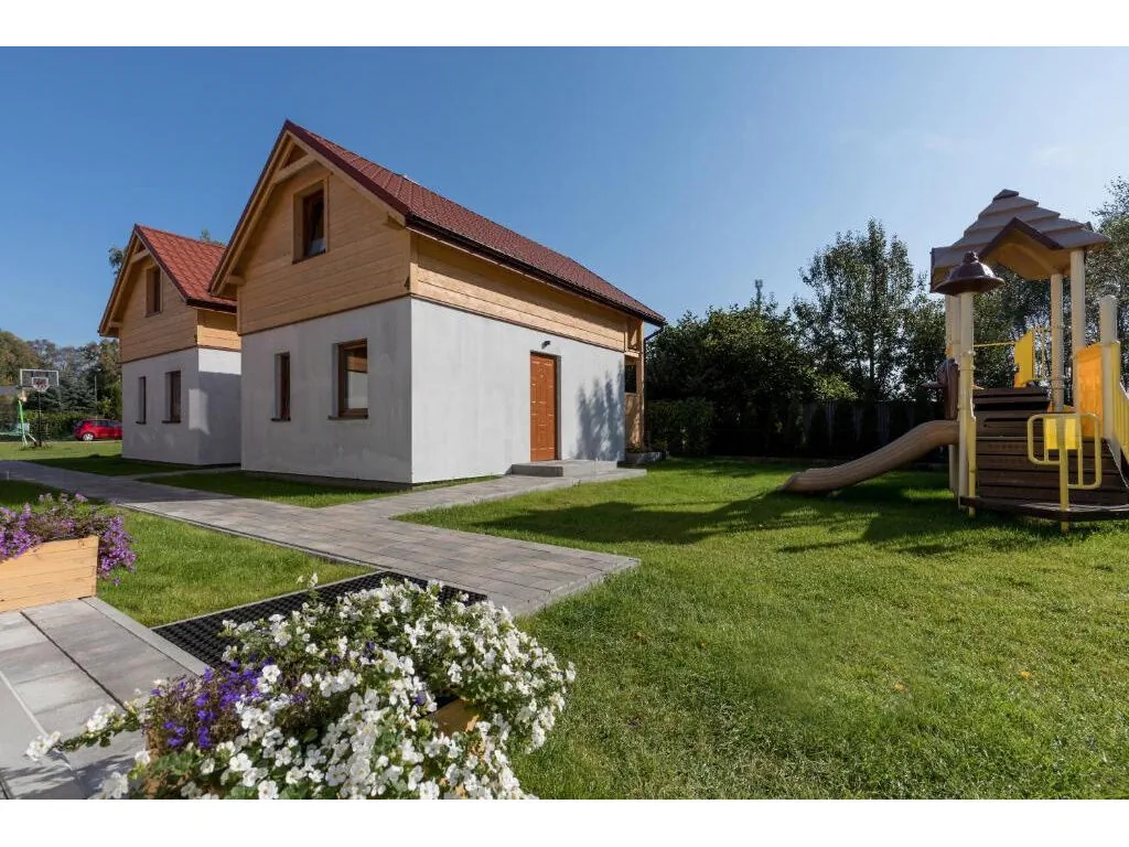 Domki Kameleon 2 – Dźwirzyno, Polonia