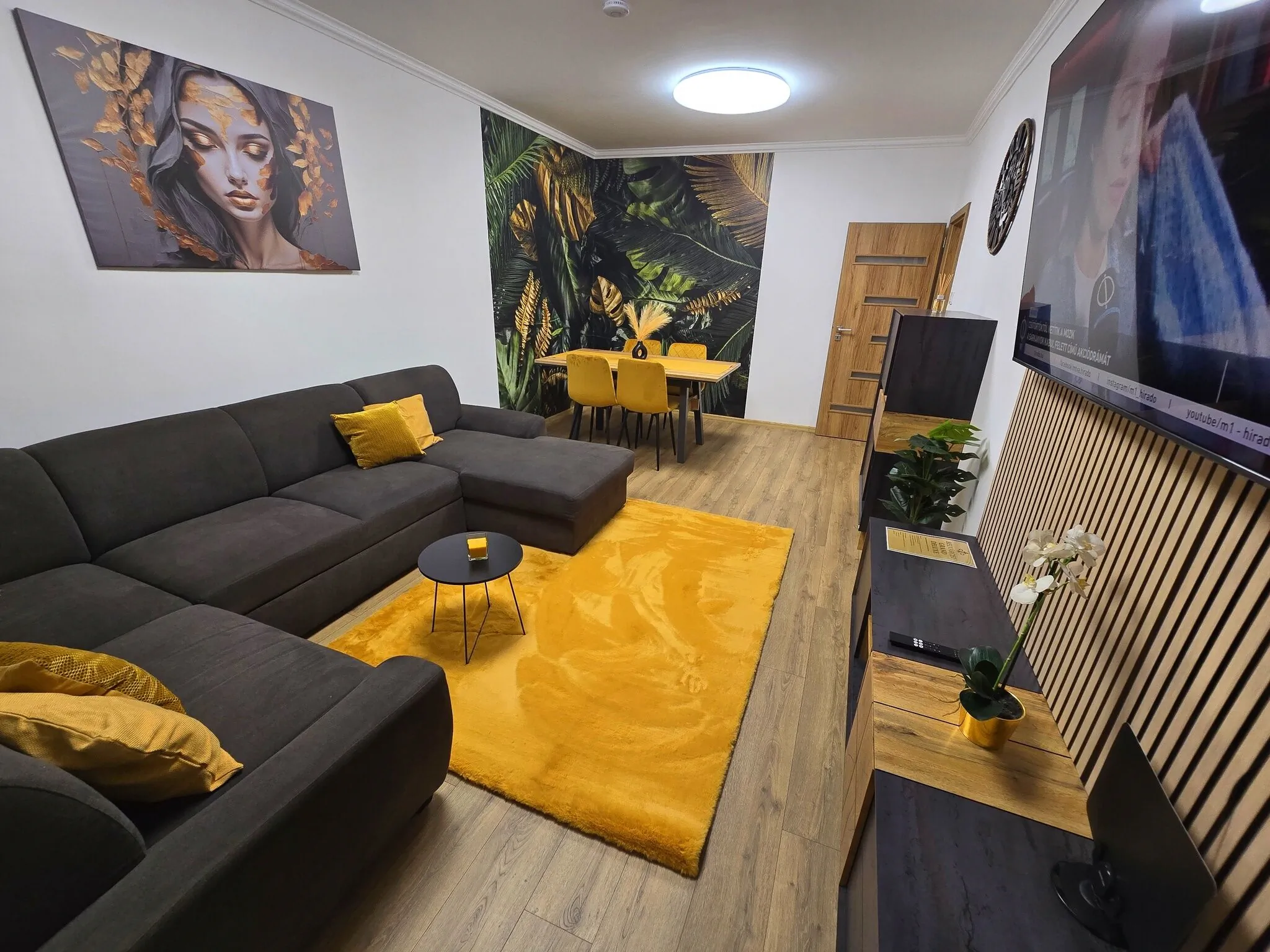 Belvárosi Grand Deluxe Apartman Pécs – Pécs, Ungaria