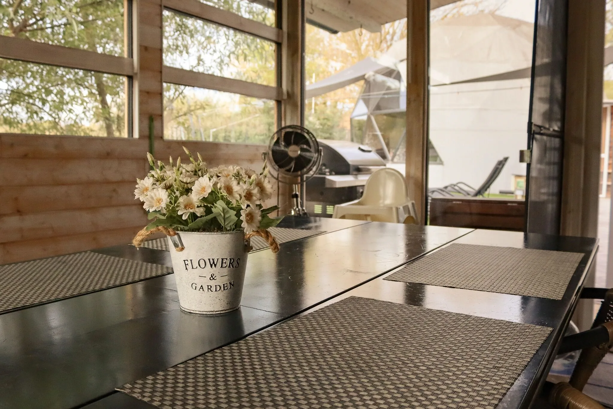 Domeglamping - Kupolaház Horgásztónál Ságvár – Ságvár, Ungaria