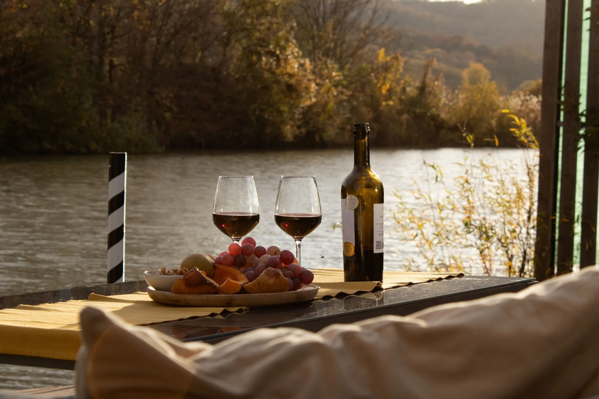 Domeglamping - Kupolaház Horgásztónál Ságvár – Ságvár, Ungaria