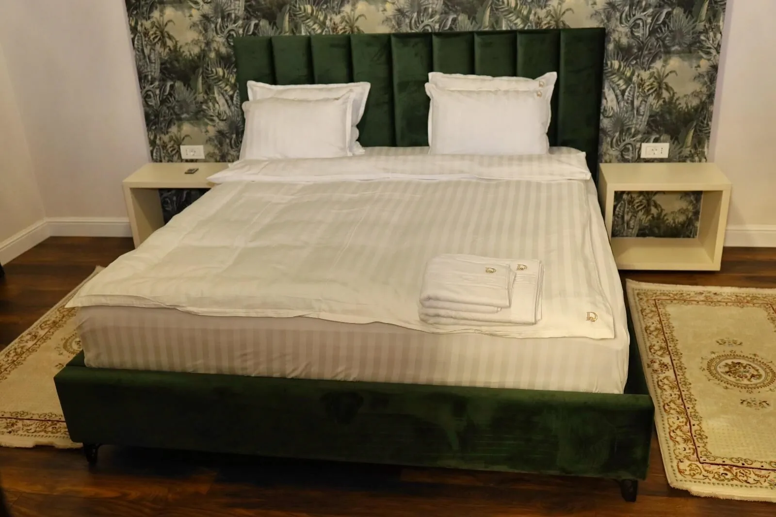 Don's Residences Apartments Arad - foto 3