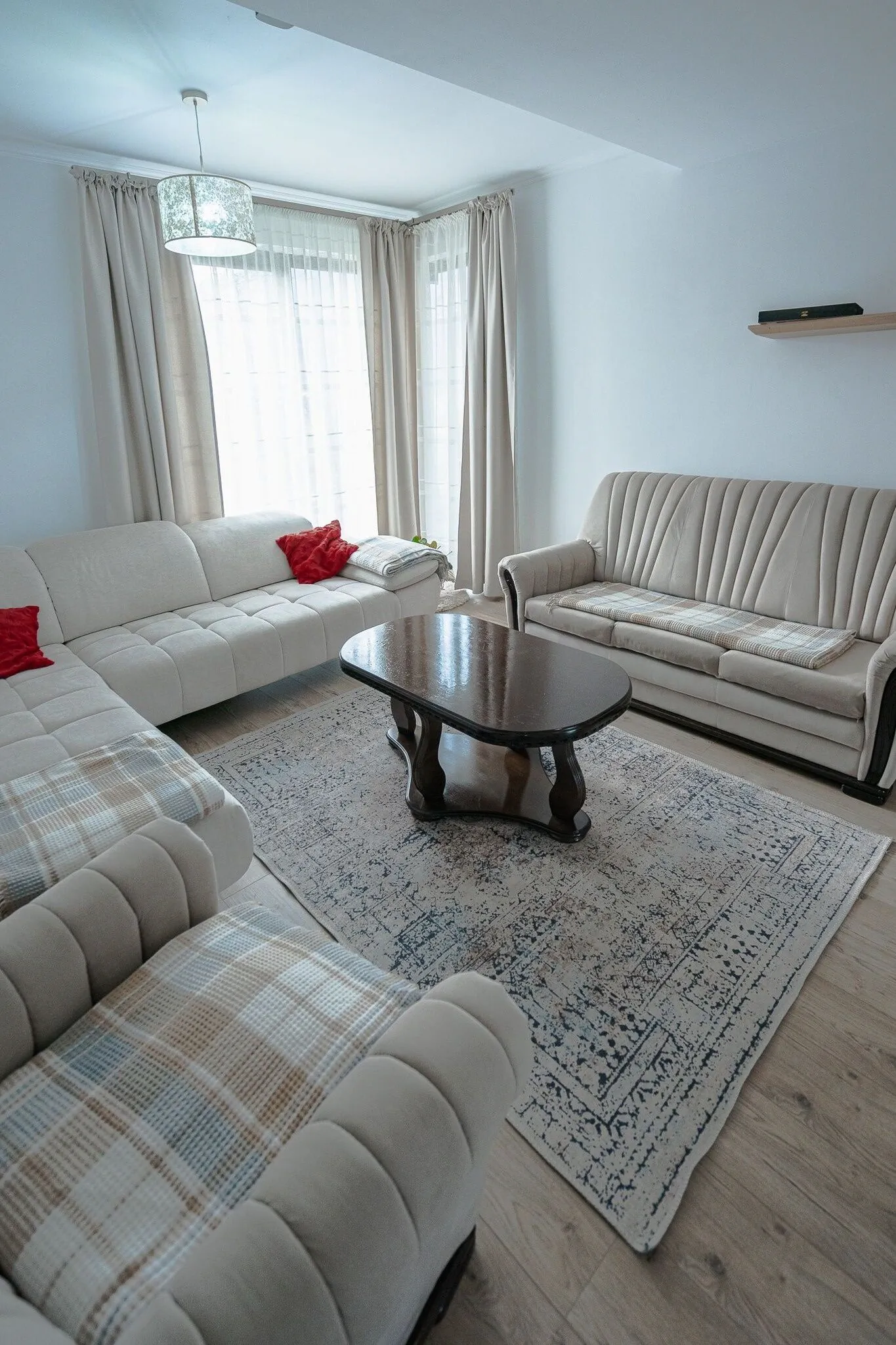 Azur Resort Drăgan  – Valea Drăganului, România
