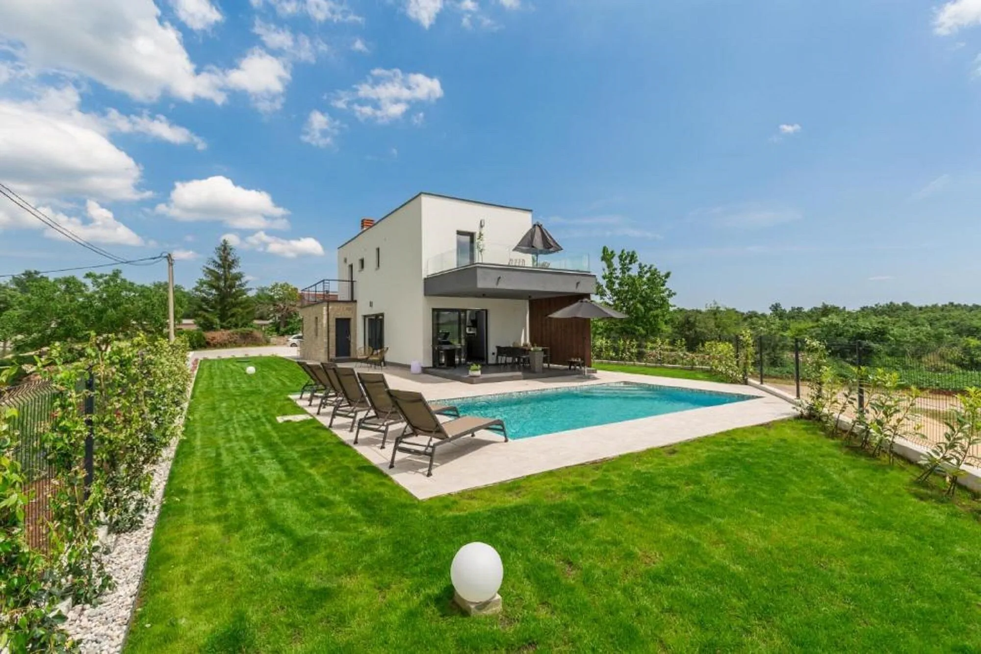 Villa Emma Louisa Žminj – Comuna Žminj, Croația