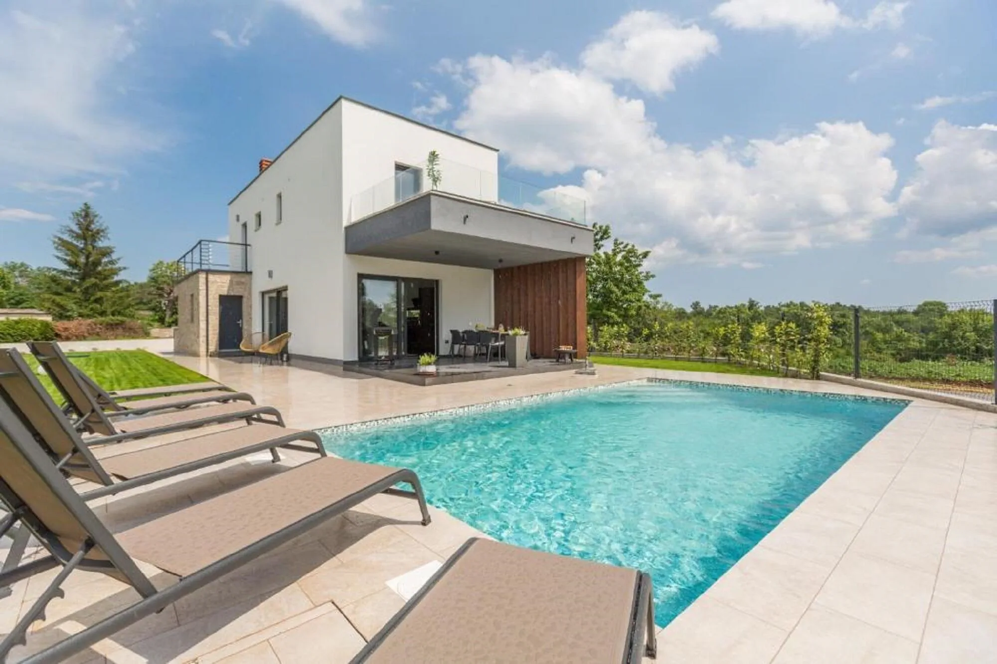Villa Emma Louisa Žminj – Comuna Žminj, Croația