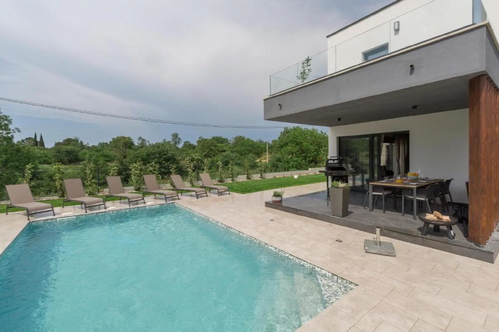 Villa Emma Louisa Žminj – Comuna Žminj, Croația