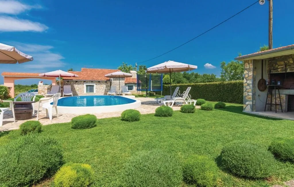 House Bonaca Zemunik Donji – Zemunik Donji, Croația