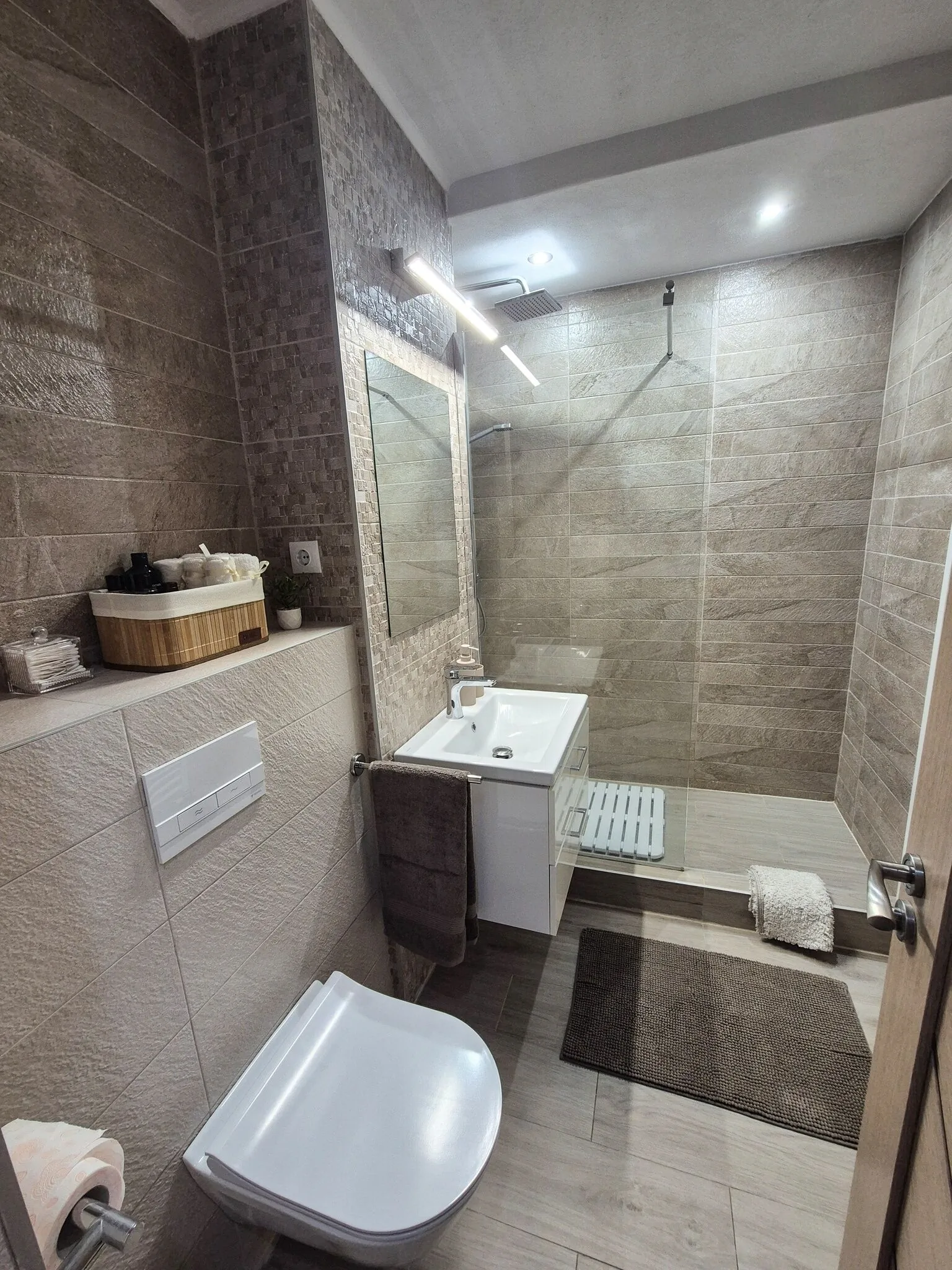 Edge Apartament Cristuru Secuiesc – Cristuru Secuiesc, România