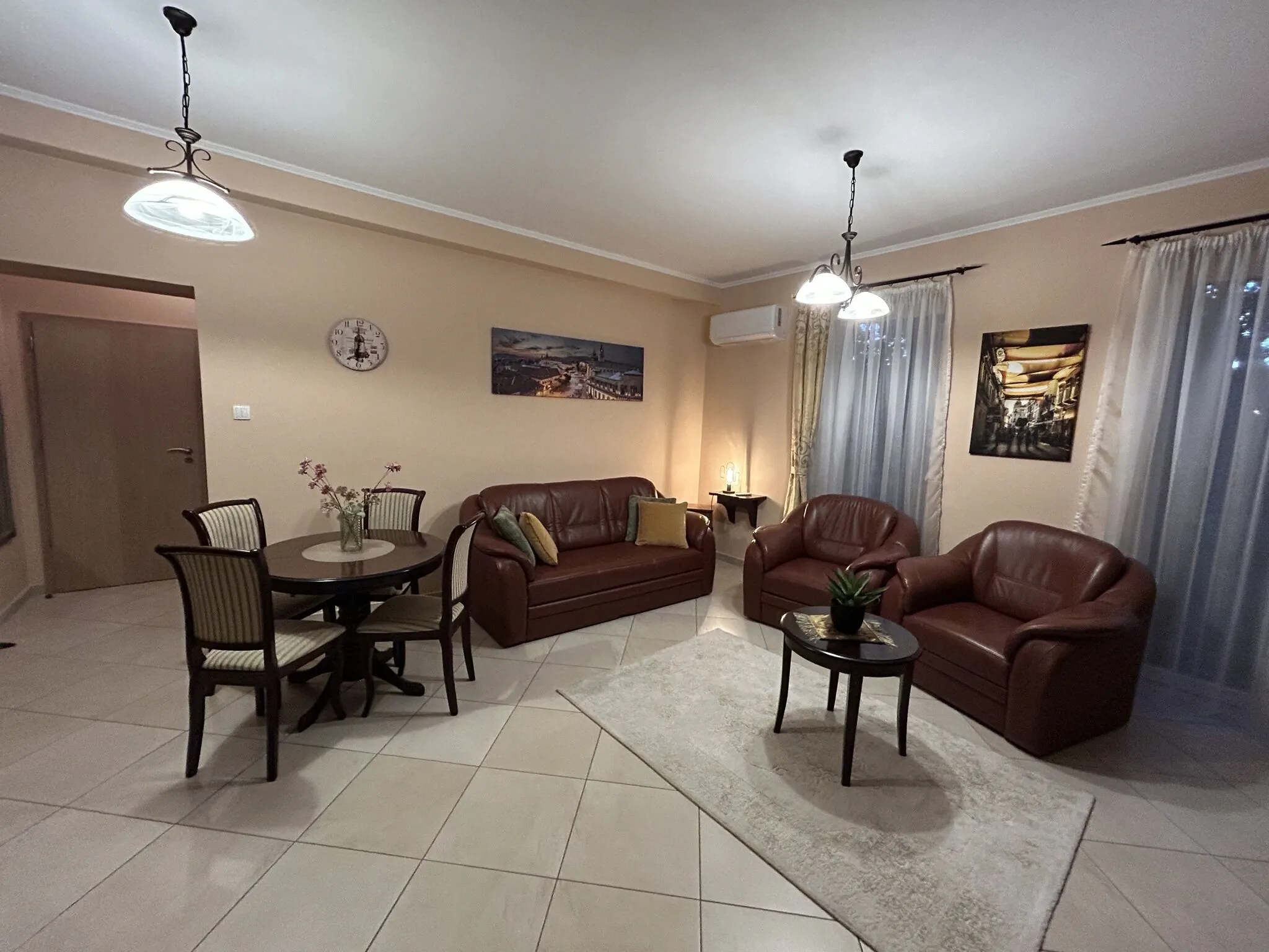 MILA Panoramic Apartment Pécs – Pécs, Ungaria