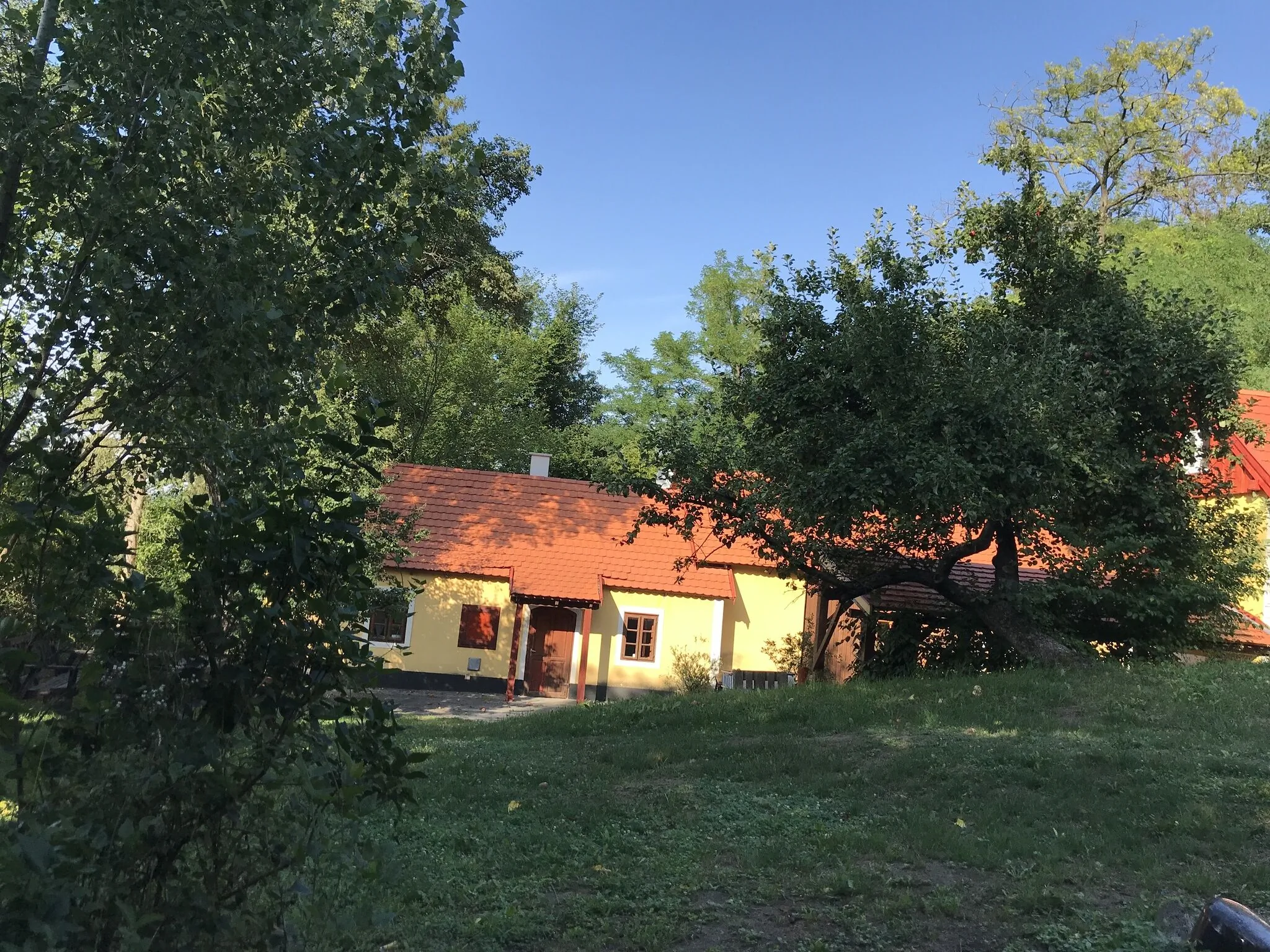 Kapolcsi Kecskekő Vendégház - foto 10