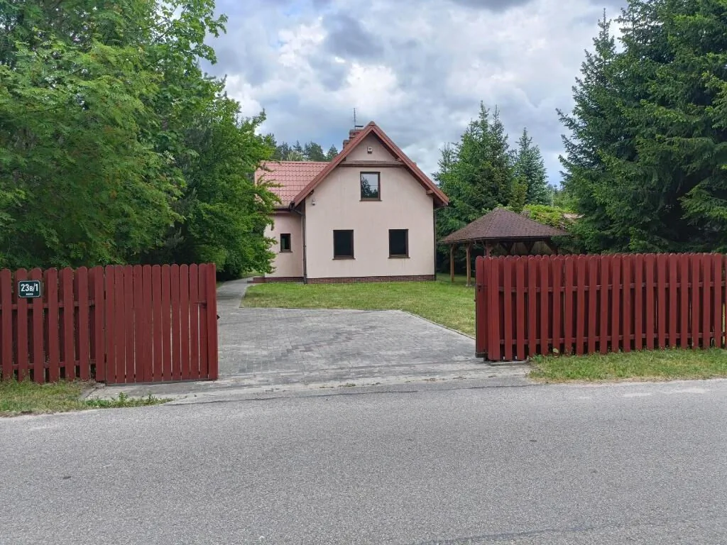 Domek pod Lasem Koczek – Koczek, Polonia