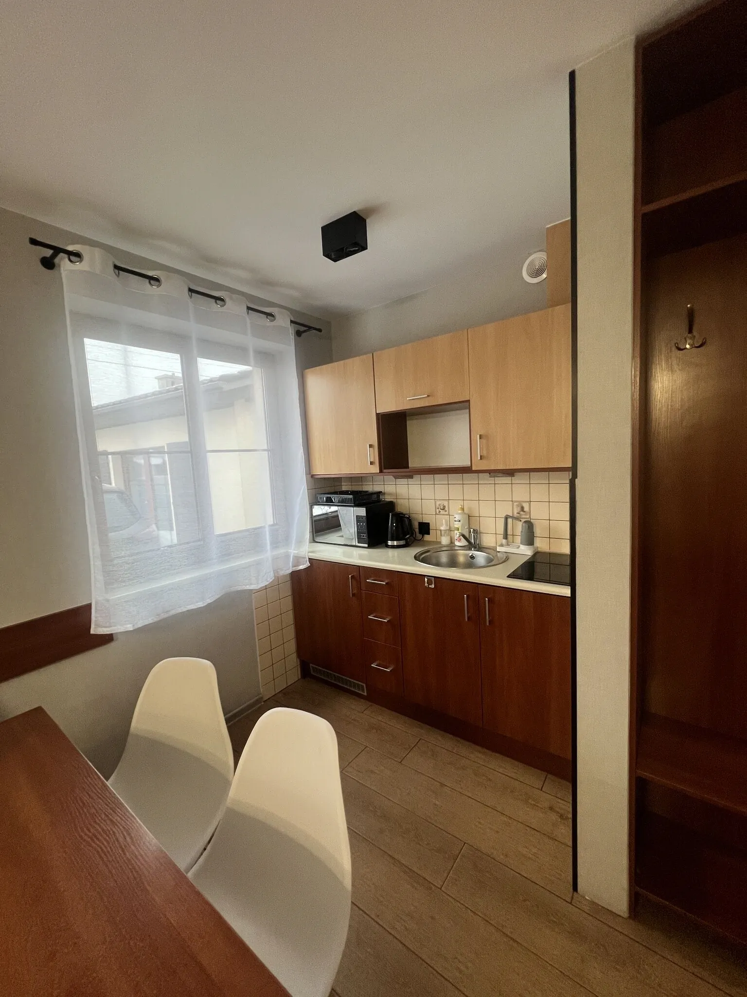 Pokoje i Apartamenty Rewski Zakątek Rewa - foto 4