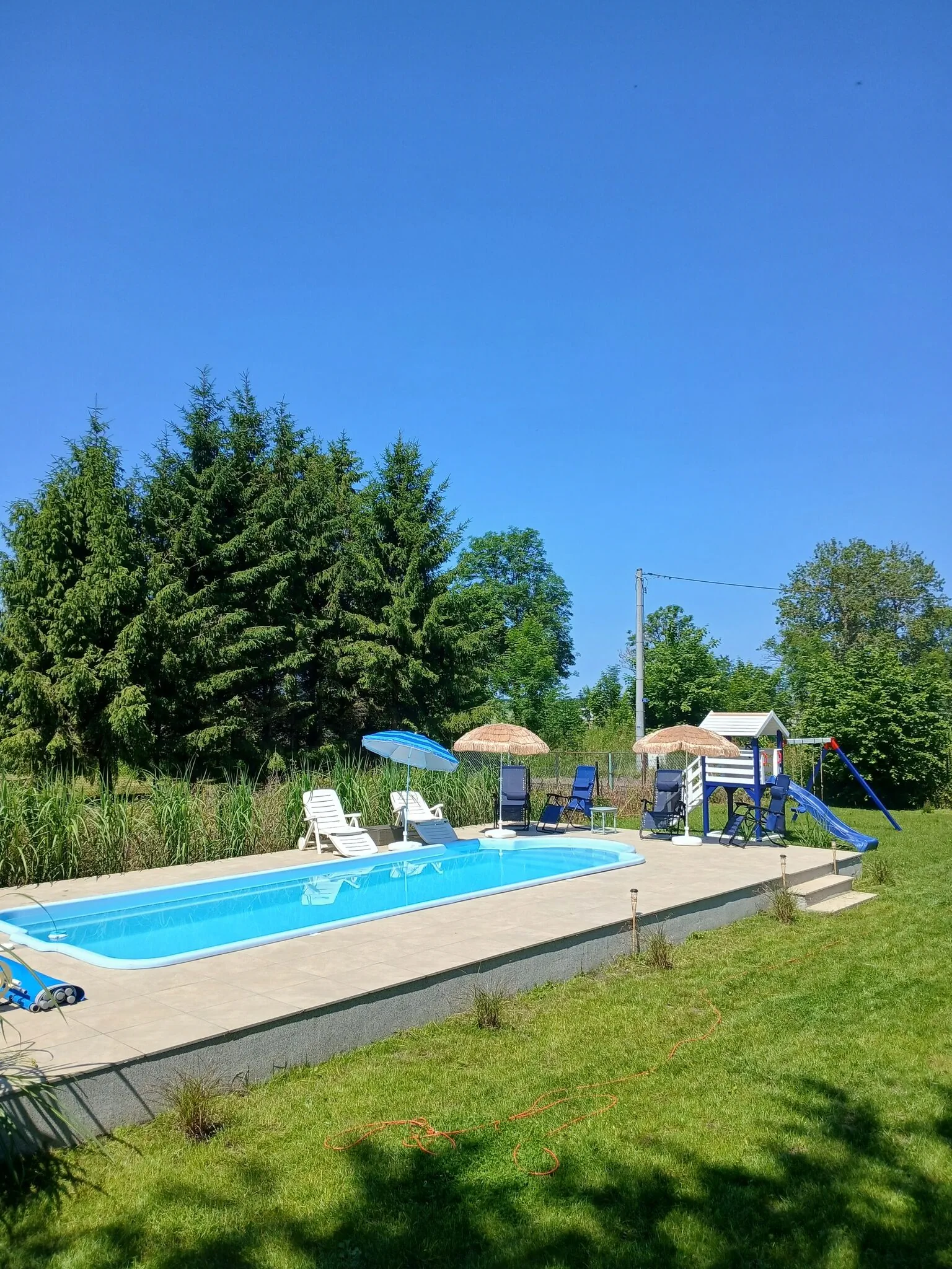 Dom z podgrzewanym Basenem w Stegna-Popowo - foto 1