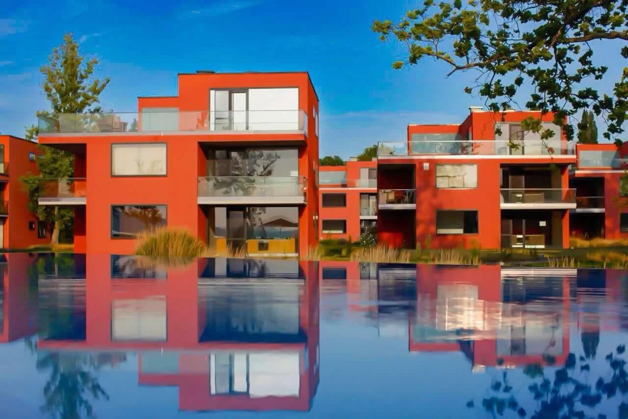 BL Yacht Club Art Apartman B2 Balatonlelle – Balatonlelle, Ungaria