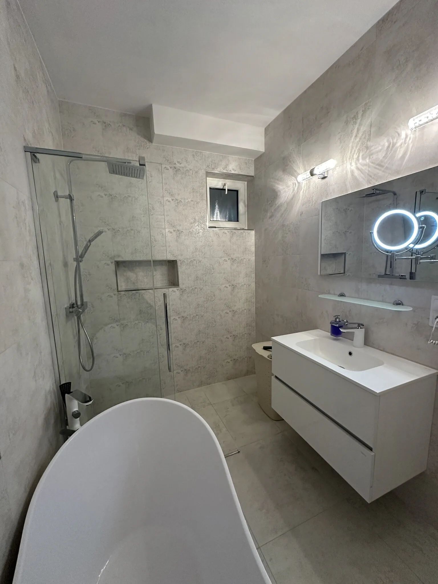 Panorámás Apartman Dunaszentmiklós – Dunaszentmiklós, Ungaria