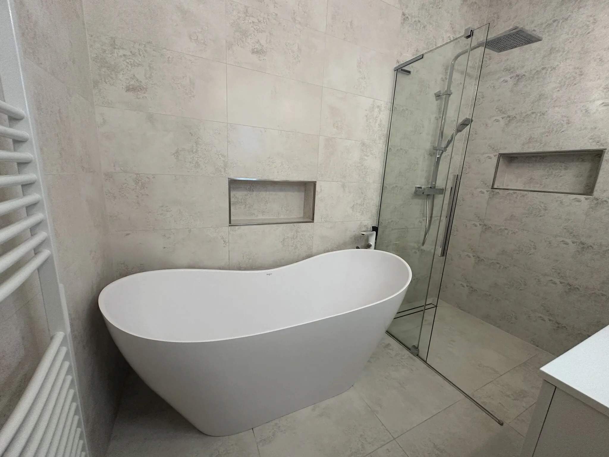 Panorámás Apartman Dunaszentmiklós – Dunaszentmiklós, Ungaria