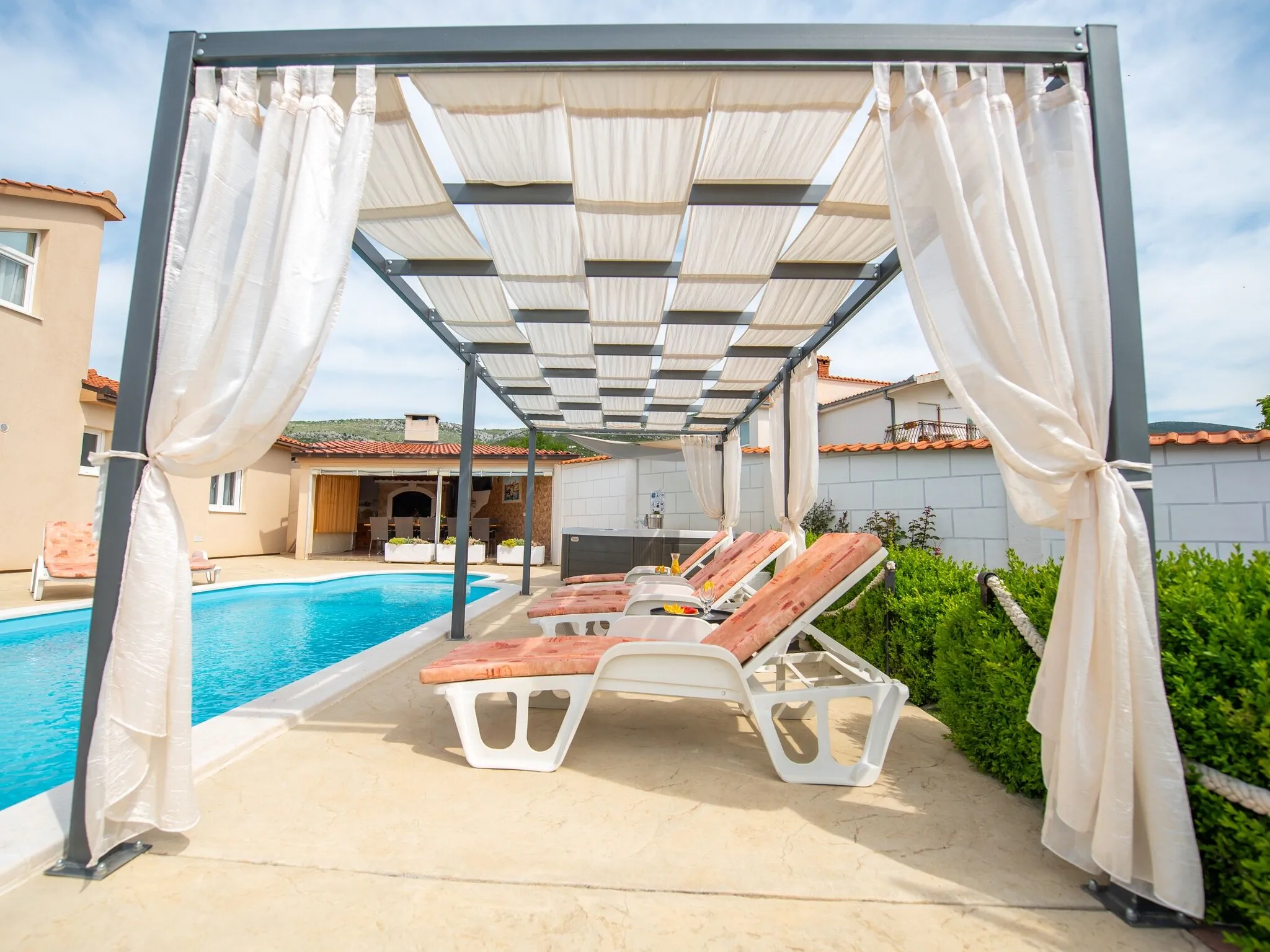 Holiday Home near Trogir Plano – Plano, Croația