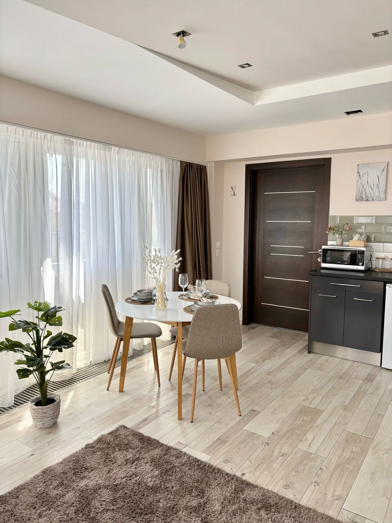 HelloWine Apartman III Eger – Eger, Ungaria