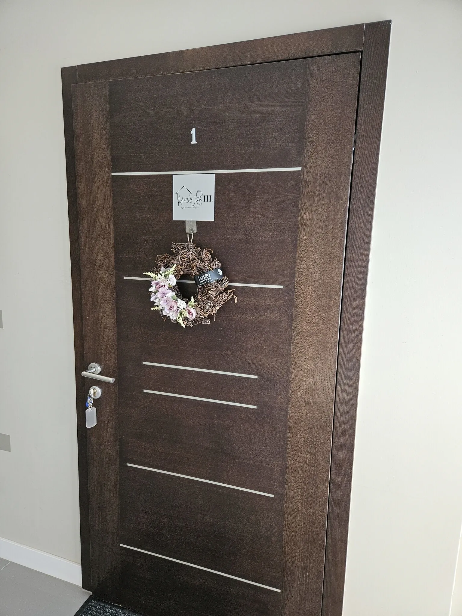 HelloWine Apartman III Eger – Eger, Ungaria