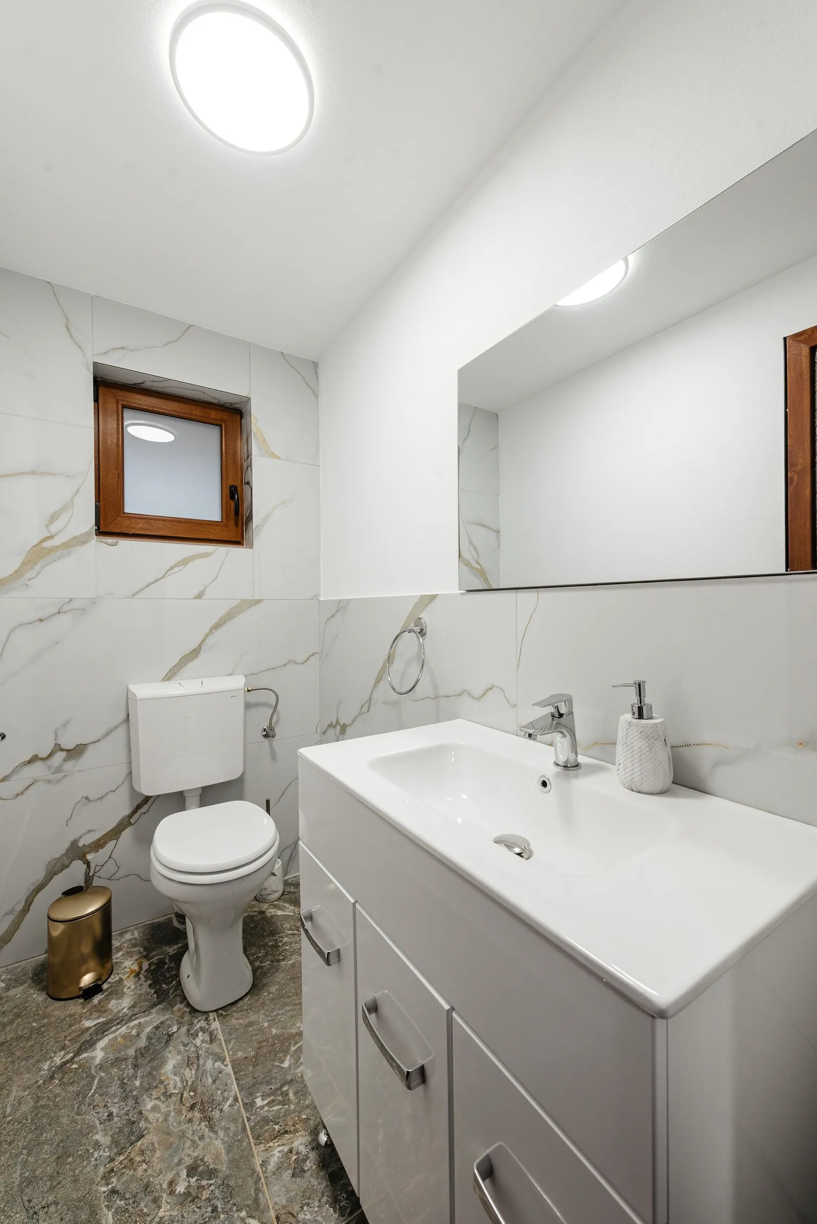 Cabana Măgura Apuseană Dealu Negru – Dealu Negru, România