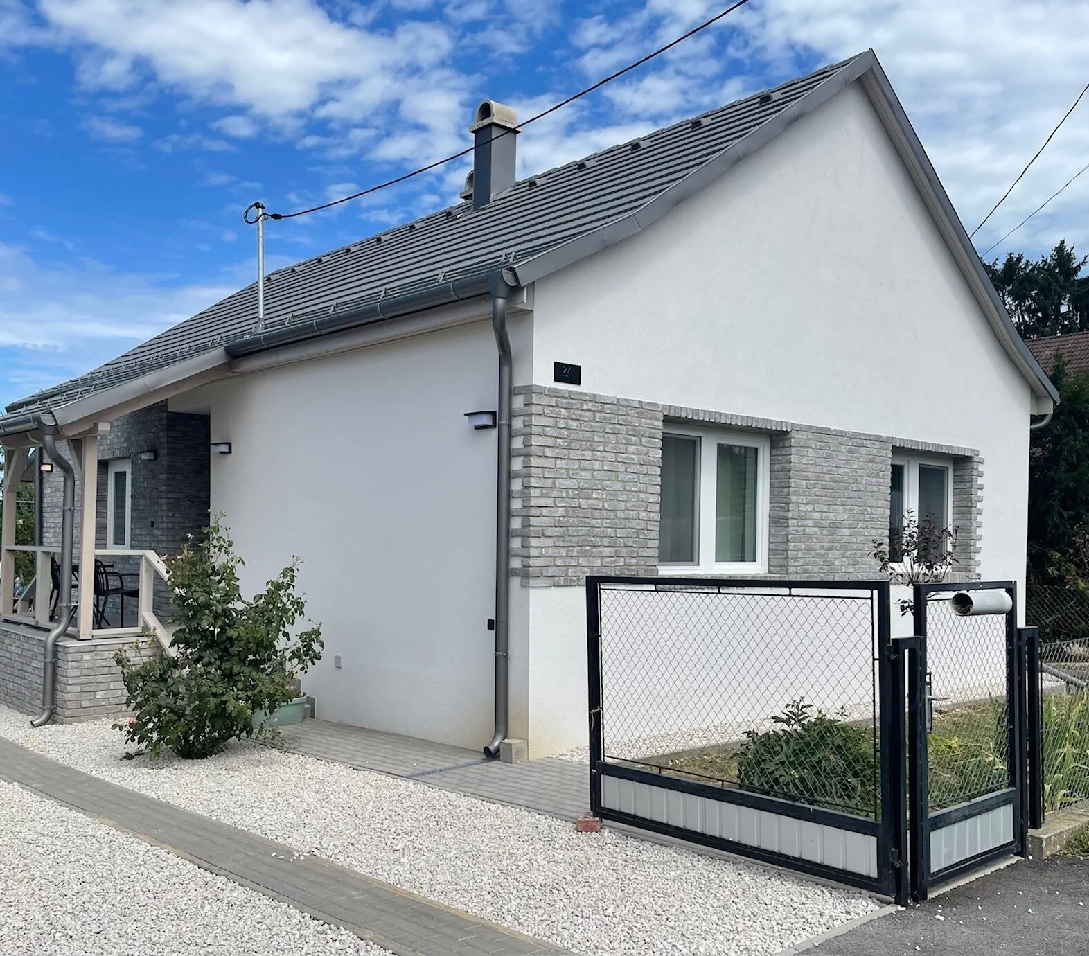 Angyalkert Apartman Balatonszárszó – Balatonszárszó, Ungaria