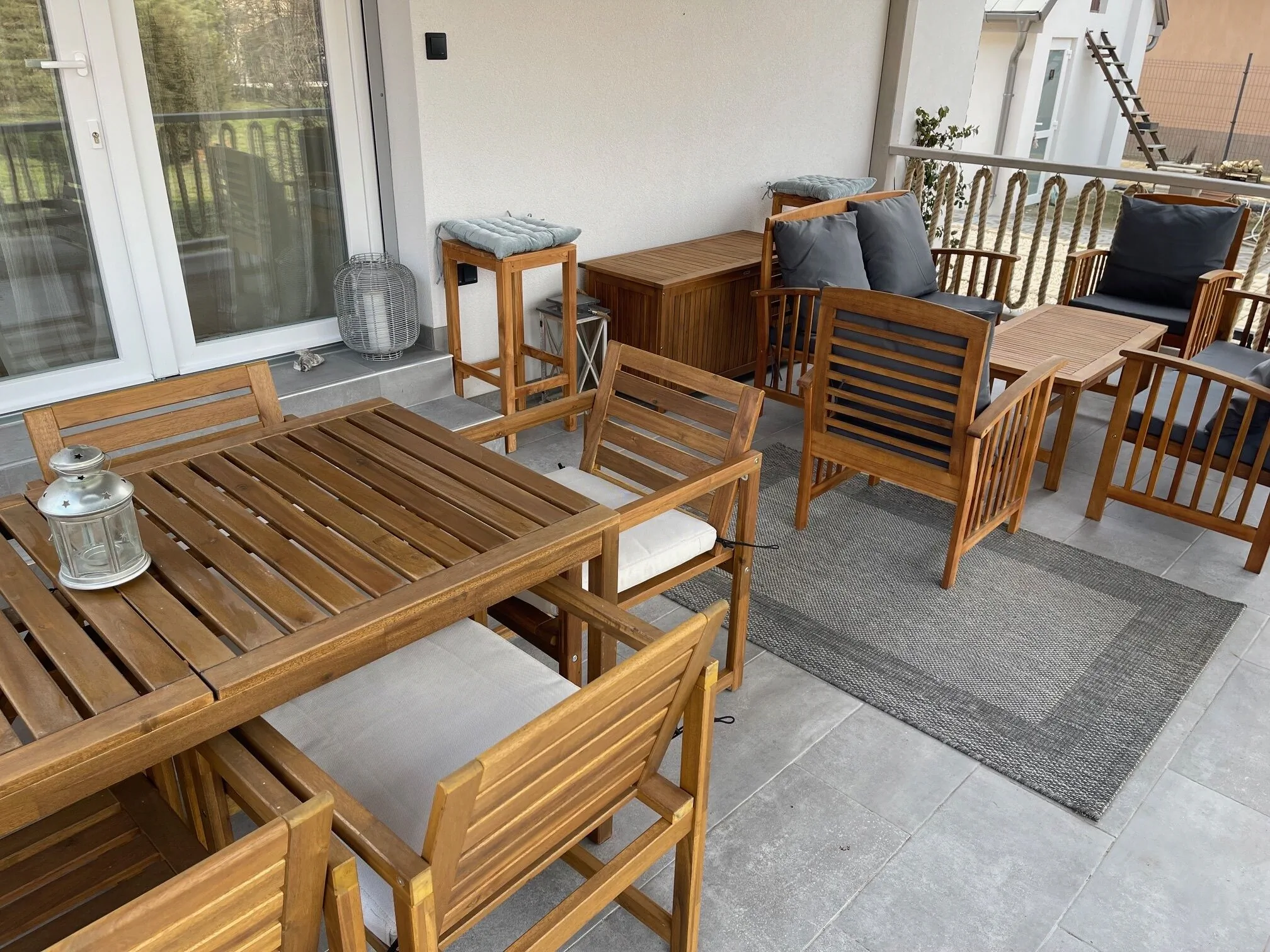 Angyalkert Apartman Balatonszárszó – Balatonszárszó, Ungaria