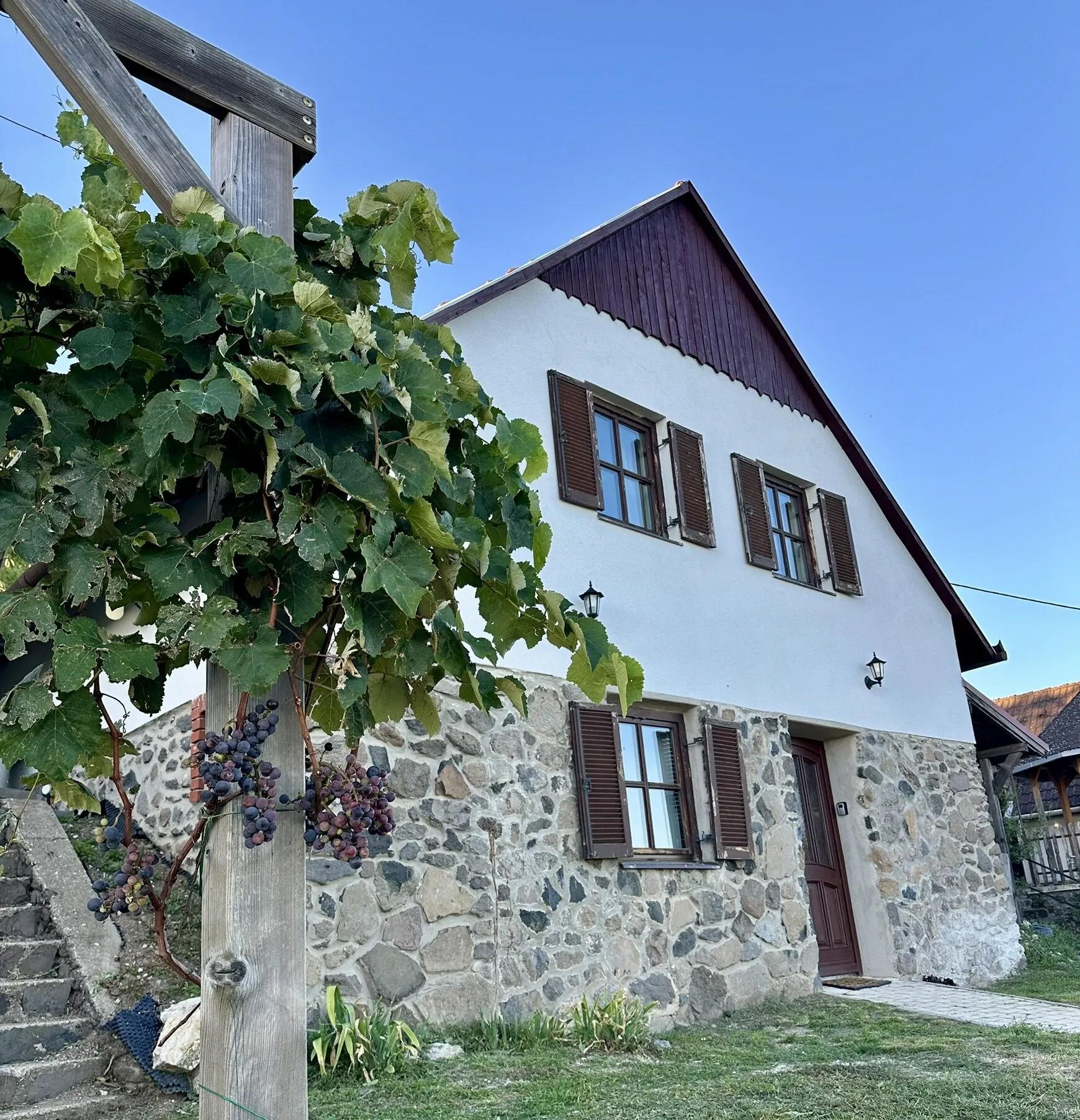 Fenn a Hegyen Vendégház Somló Somlóvásárhely – Somlóvásárhely, Ungaria
