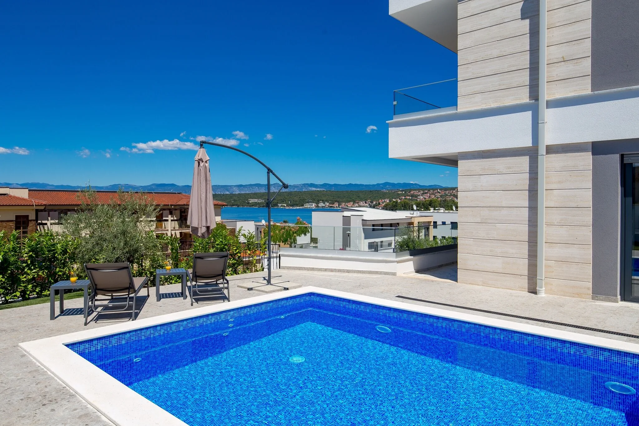 Villa Rova – Luxury Apartment Malinska – Malinska, Croația