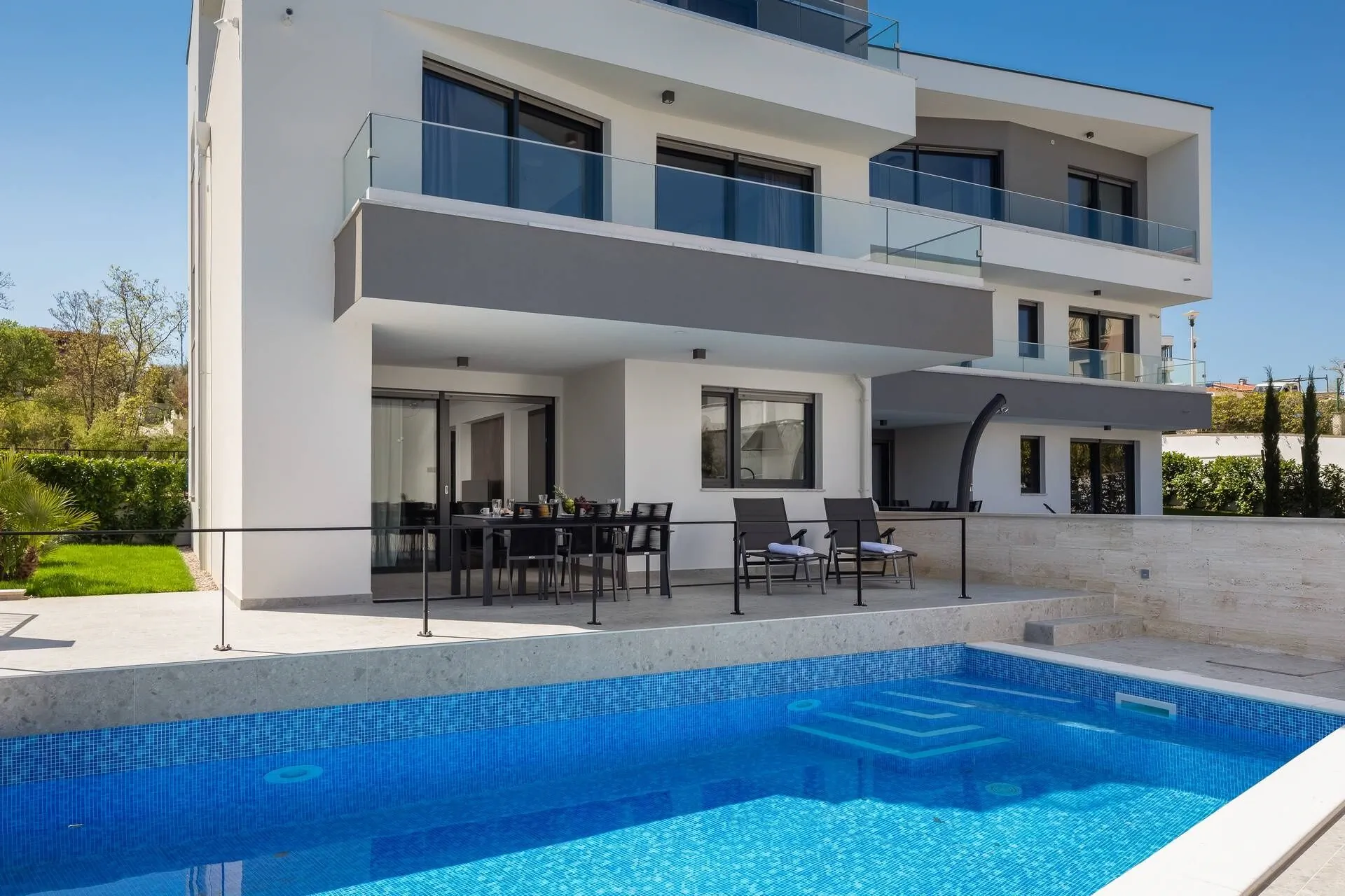 Villa Rova – Premium Apartment Malinska – Malinska, Croația
