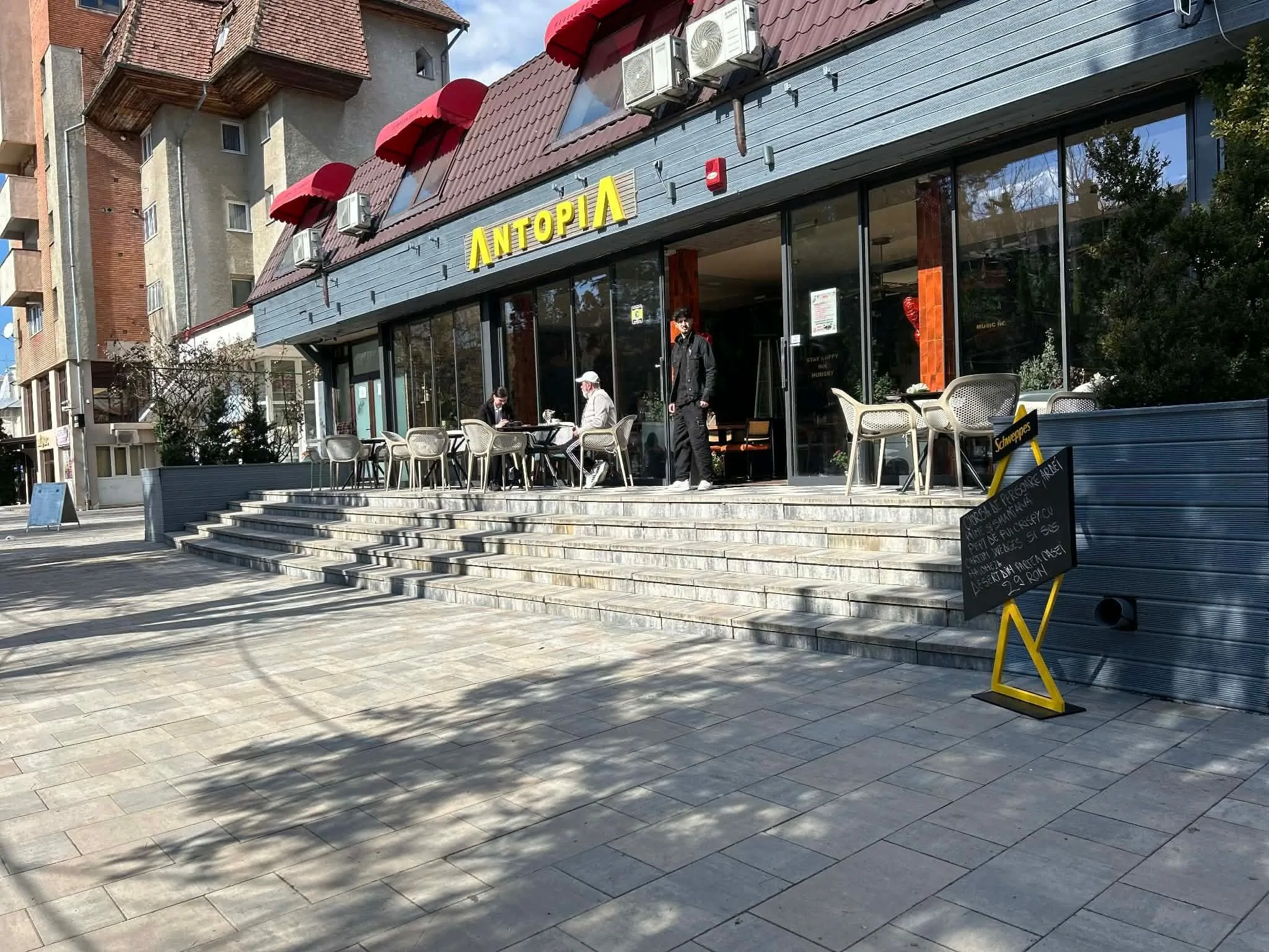 Camere de inchiriat Sofia Comăneşti – Comăneşti, România