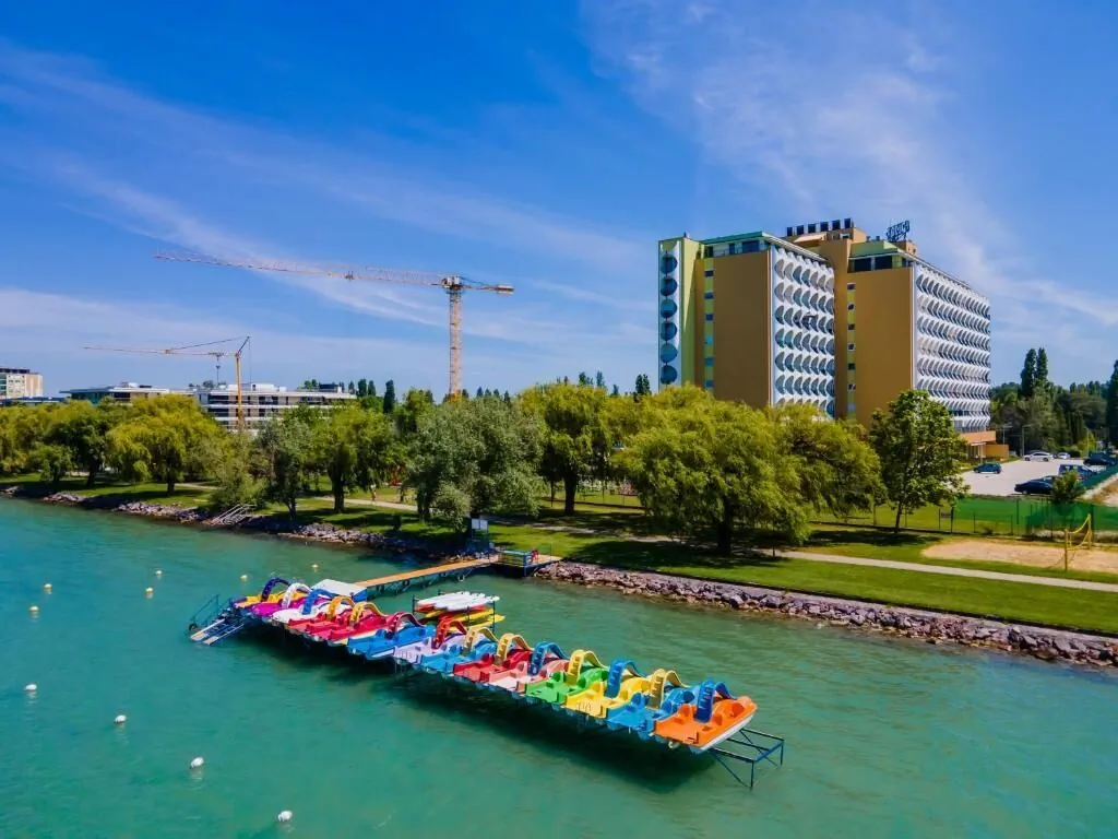 Black Swan Panoráma Apartman Siófok - foto 3