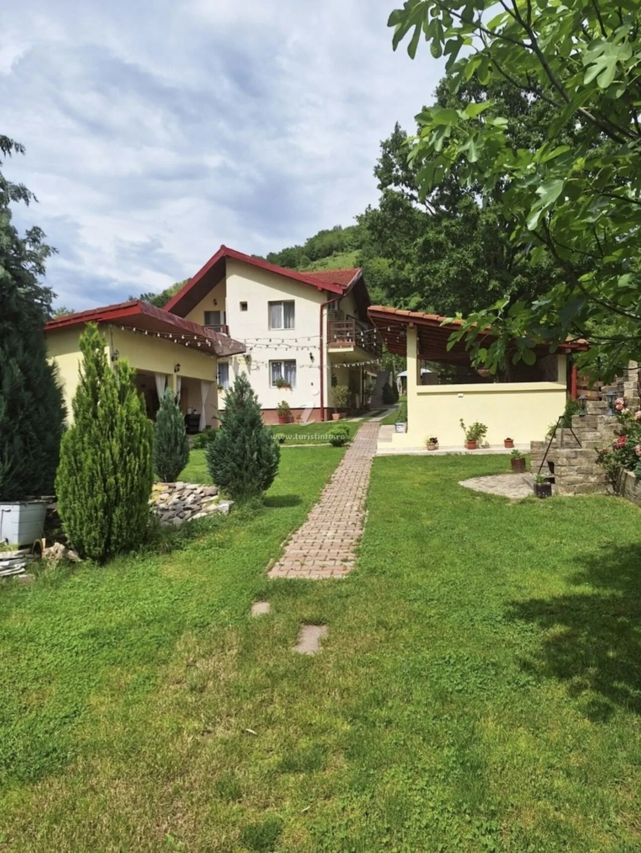 Casa de vacanță Tata și Fiul Orșova – Orşova, România