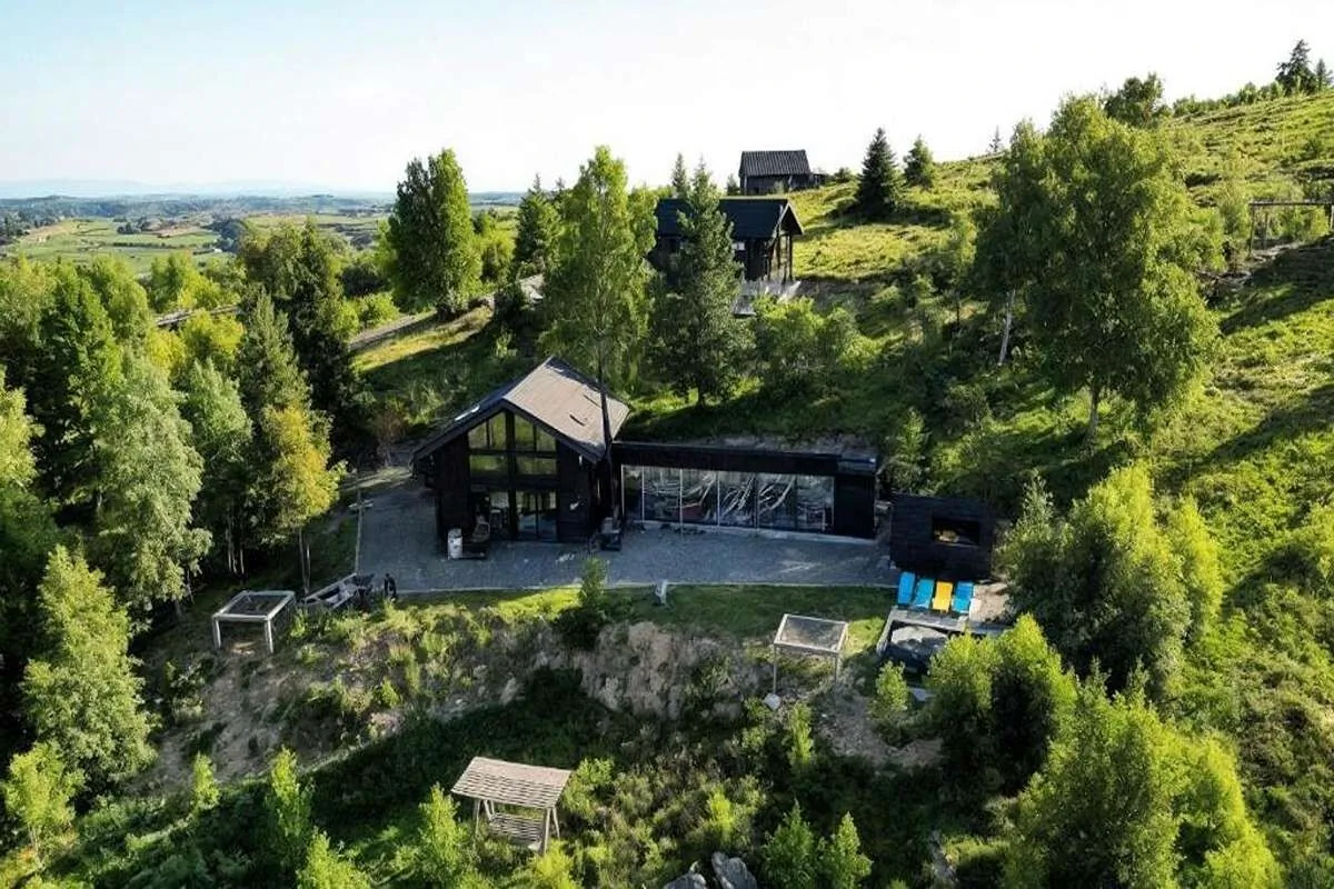 Casa de Jos - Pe Dealul Mieilor - Jacuzzi și Saună în Măguri – Măguri, România