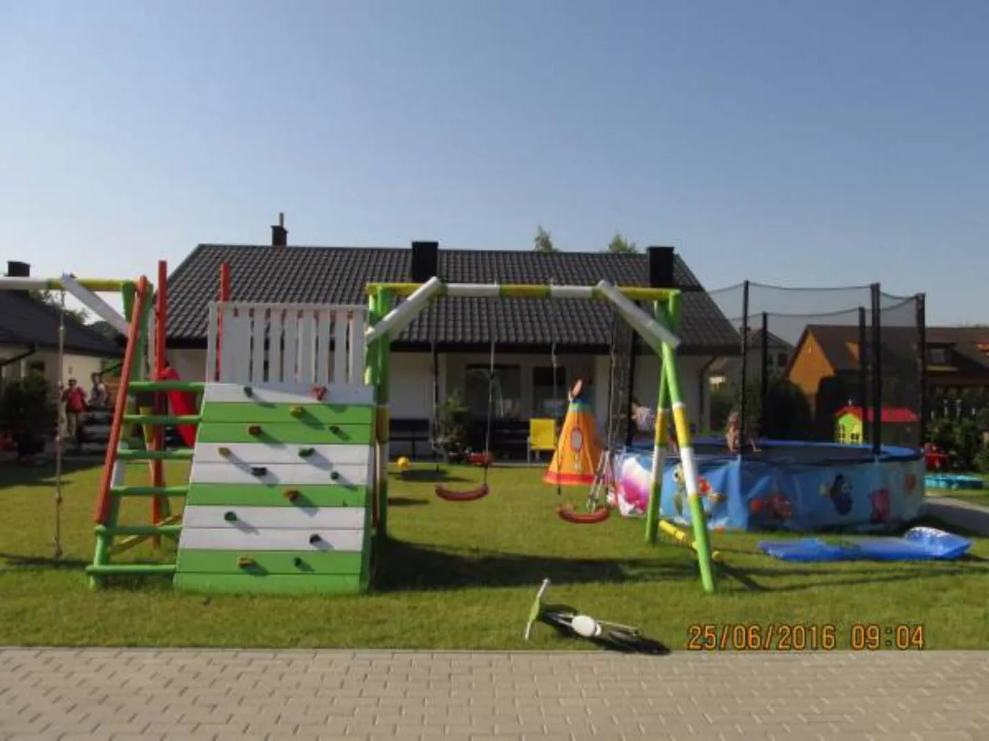 Domki Letniskowe Sarbek Sarbinowo – Sarbinowo, Polonia