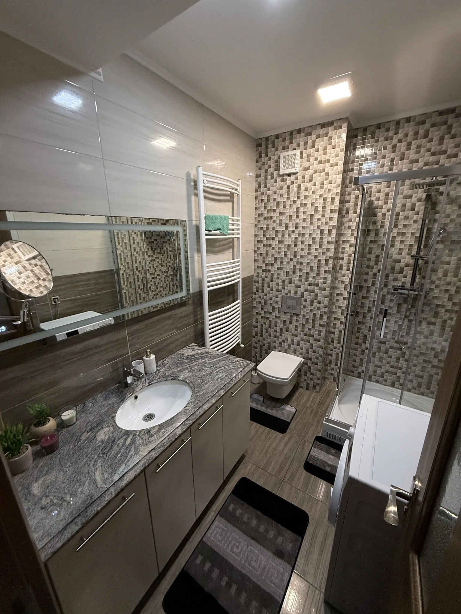 Apartament Isaran Brașov – Brașov, România