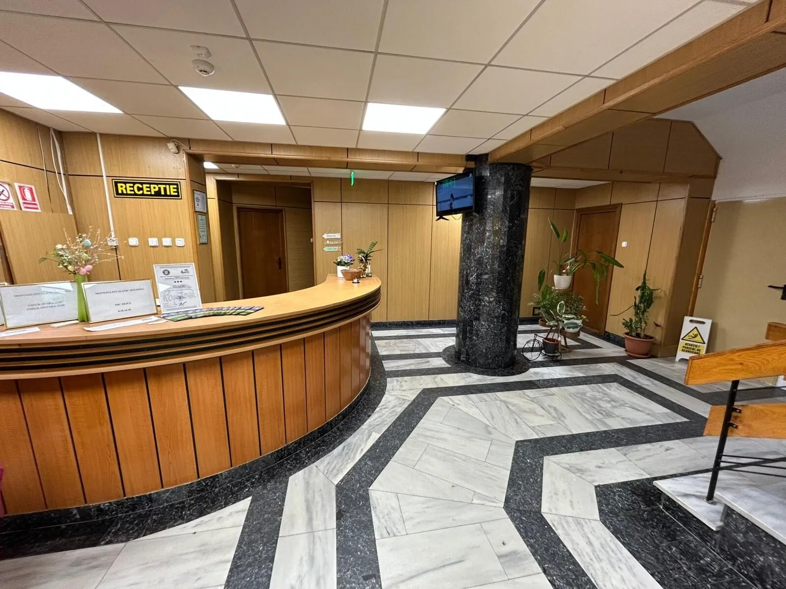 Hotel Montana Inn Slănic-Moldova – Slănic-Moldova, România