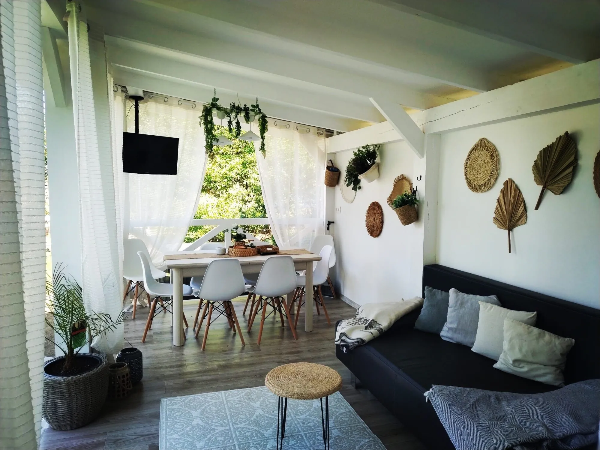 Villa Monica Lupeni – Lupeni, România