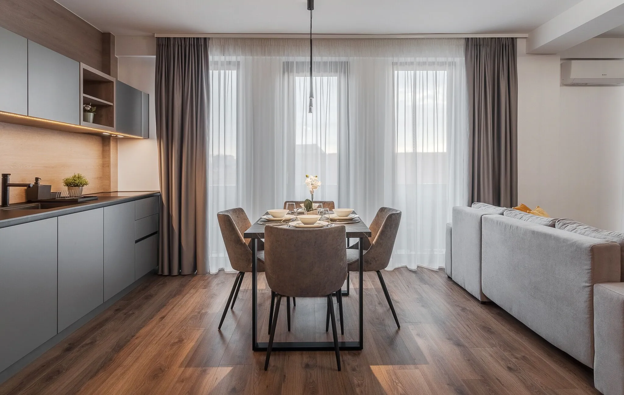 The Grey Suites Apartment Oradea – Oradea, România