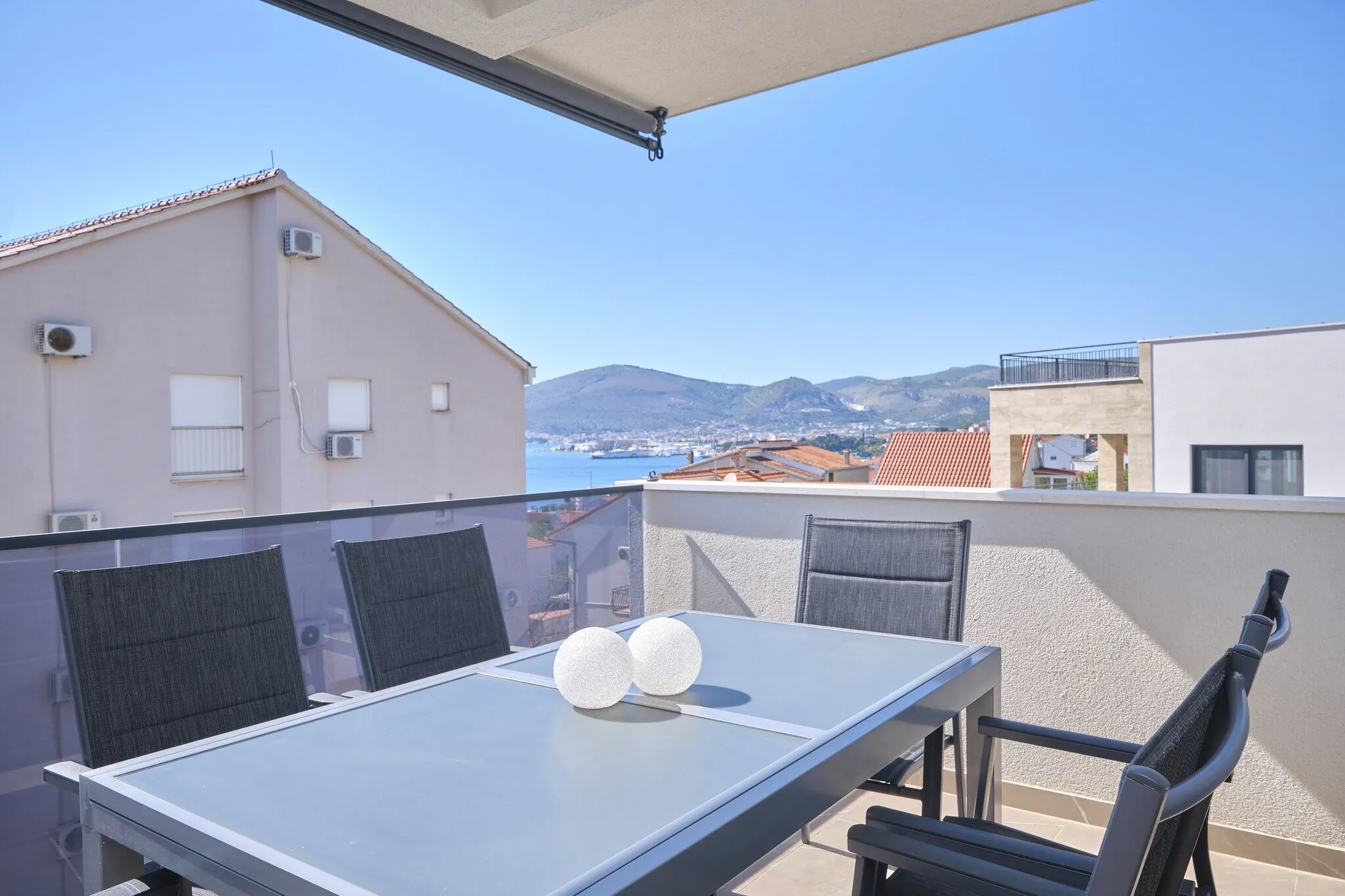 Ray Holiday Apartment Okrug Gornji – Okrug Gornji, Croația