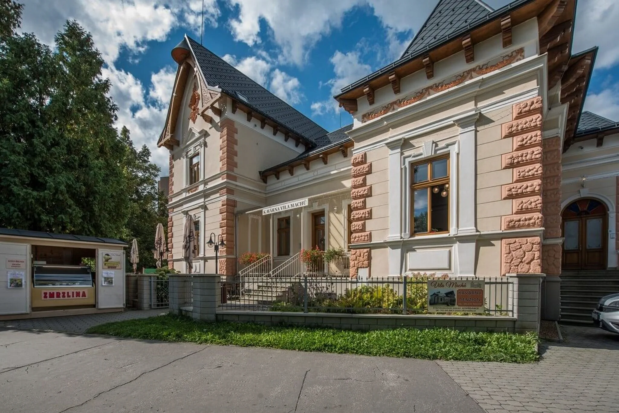 Penzion Vila Machů Kopřivnice – Kopřivnice, Republica Cehă