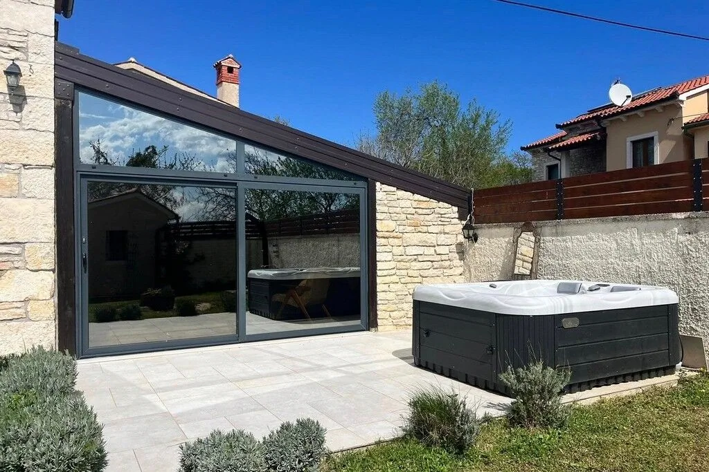 Holiday Home With Hot Tub Belavići, Marčana - 24884 Belavići – Belavići, Croația