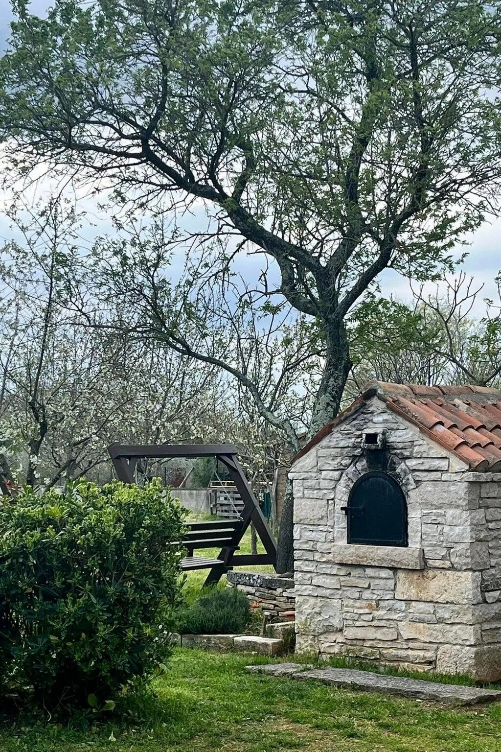 Holiday Home With Hot Tub Belavići, Marčana - 24884 Belavići – Belavići, Croația