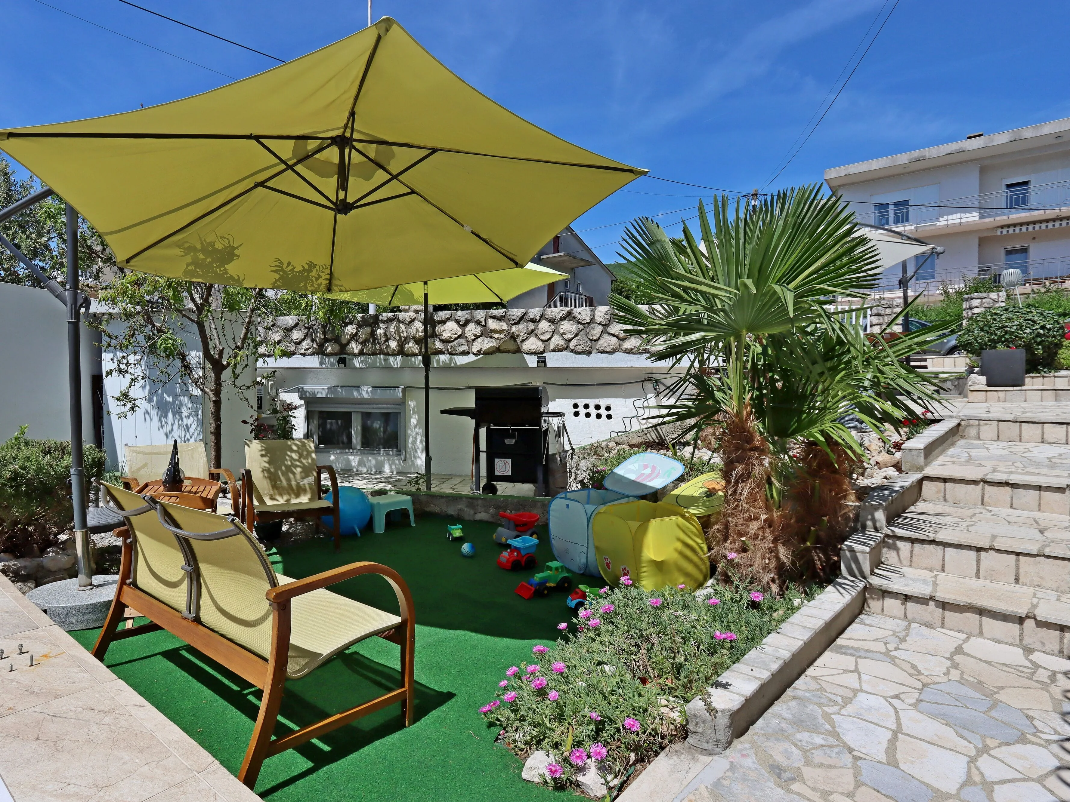 Apartments With Hot Tub Dramalj, Crikvenica - 25226 Dramalj – Dramalj, Croația