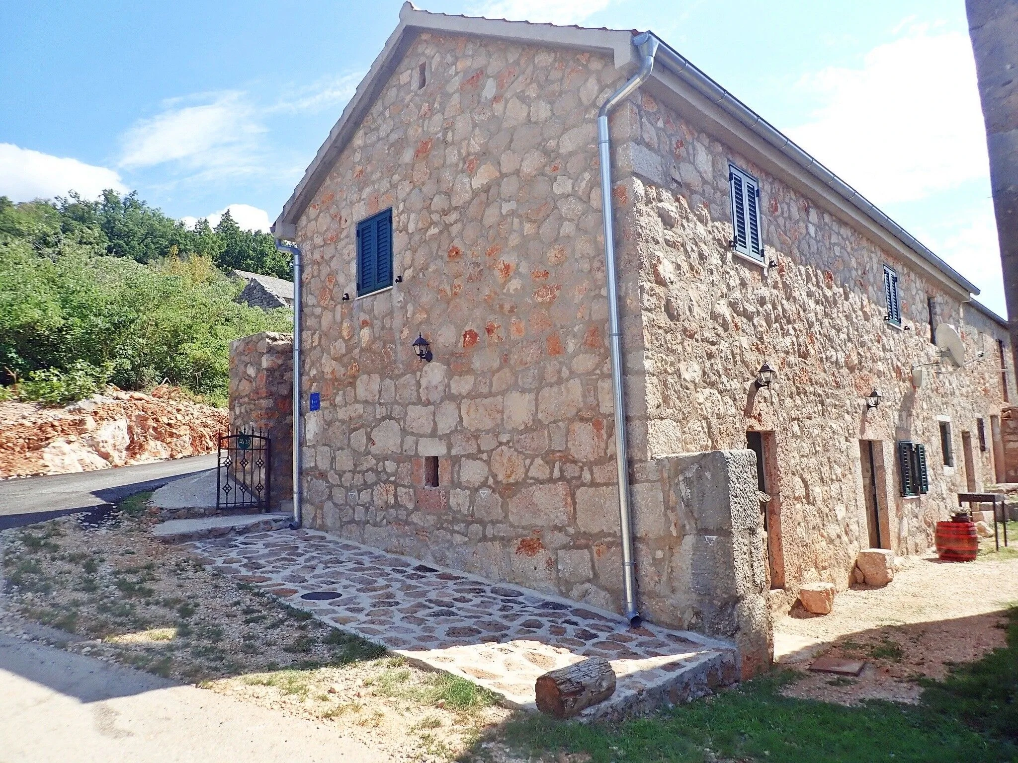 Apartments With Parking Space Seline, Paklenica - 25372 Seline - foto 2