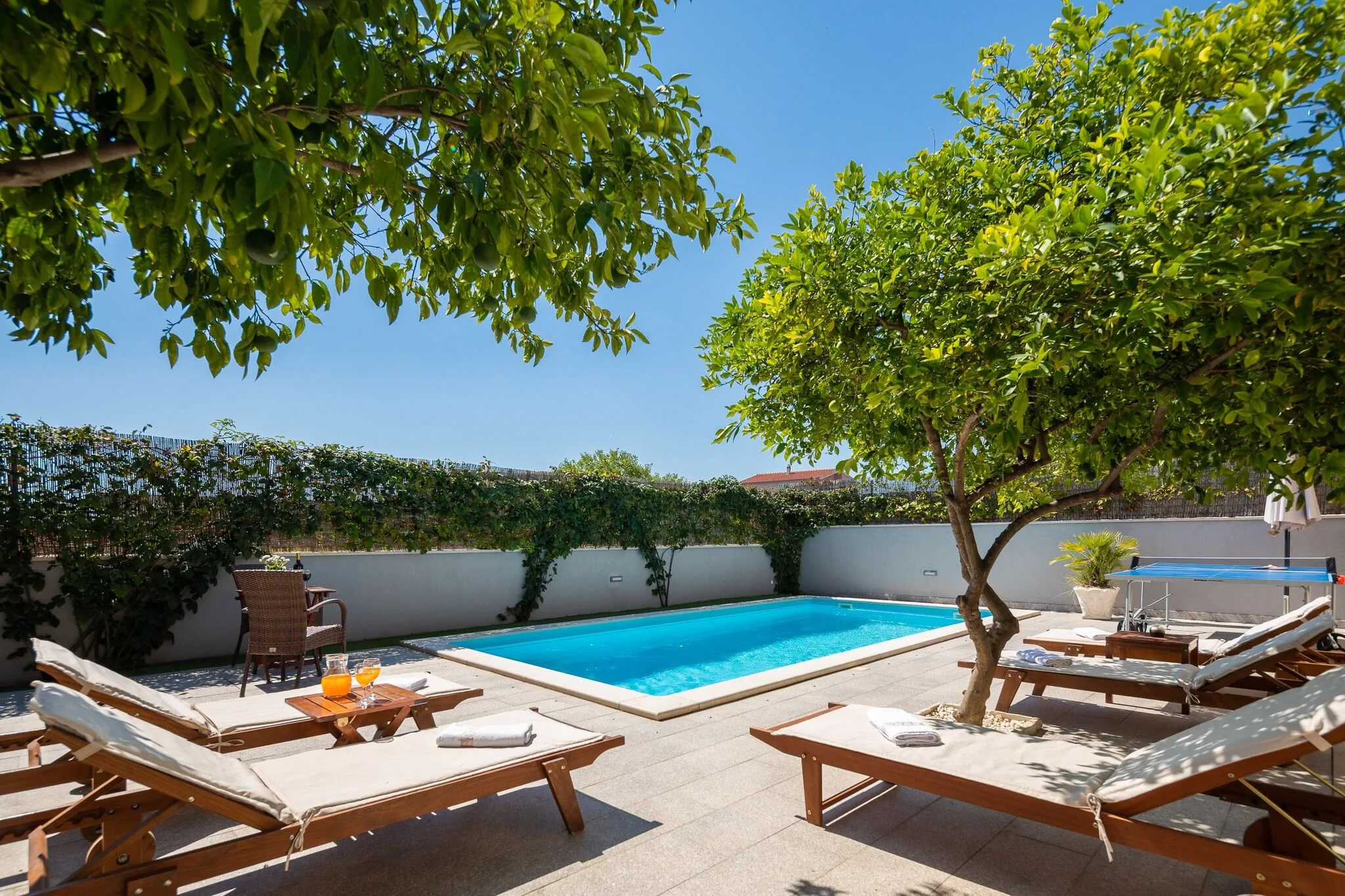 Sunshine Holiday Home Kaštel Novi – Kaštel Novi, Croația