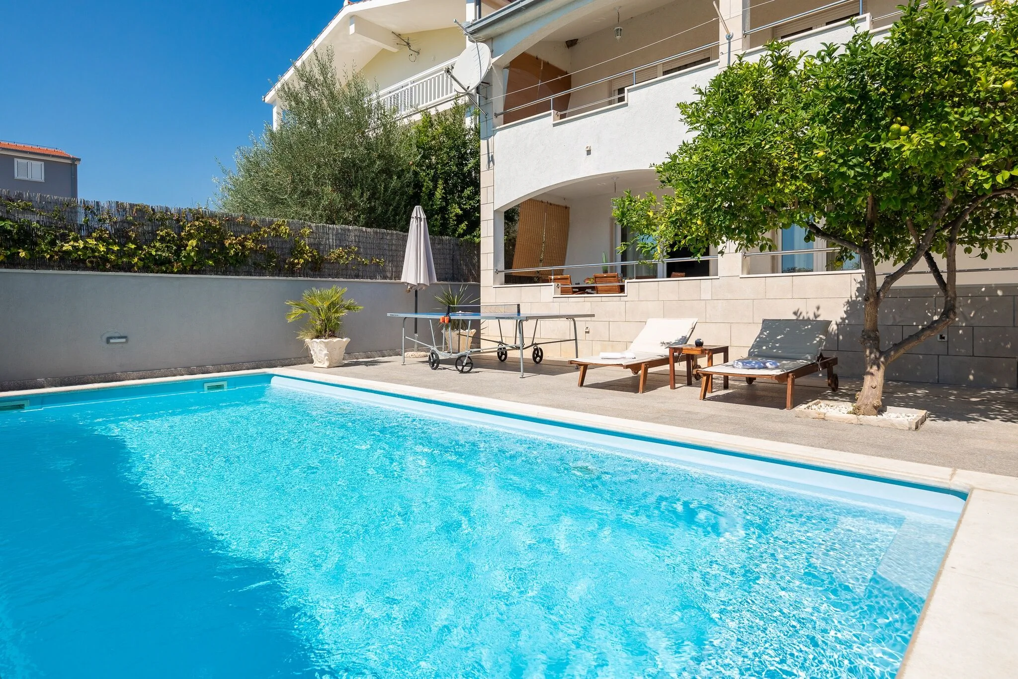 Sunshine Holiday Home Kaštel Novi – Kaštel Novi, Croația